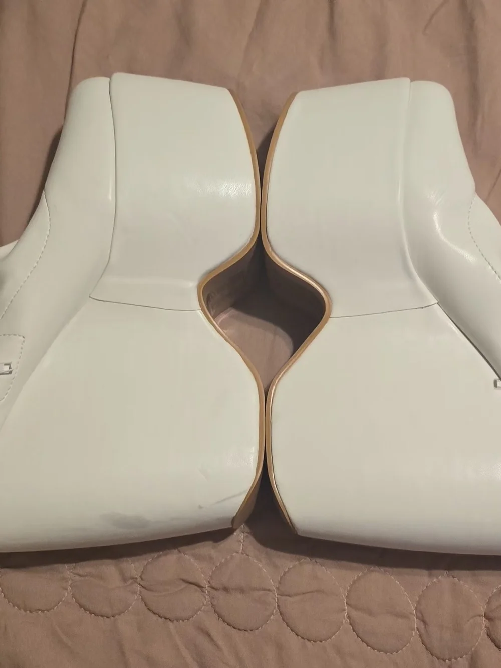 Azalea Wang By Akira LOXLEY Women's White Platform Wedge Bootie SZ9